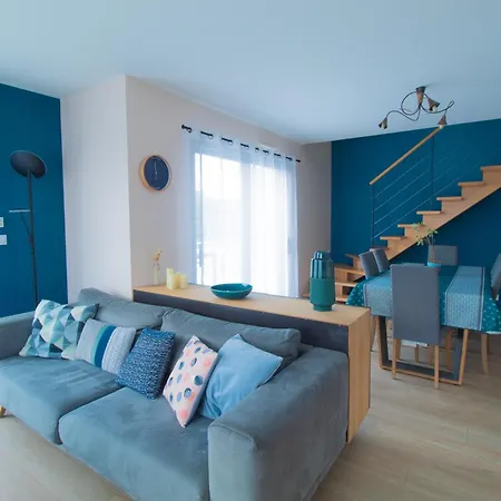 アパート La Houlette Prinquiau